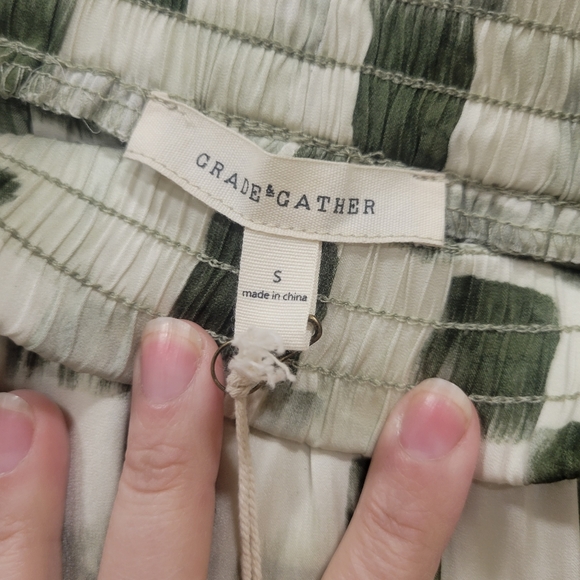 Checkered Silky Pants - Picture 5 of 9